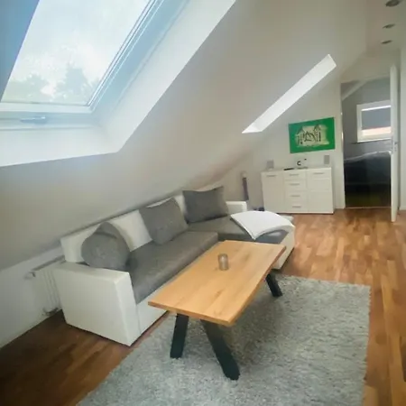 Kleine Pfalz-perle Birkenweg * Speyer
